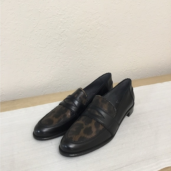 Stuart Weitzman Men's Black and Brown Loafers size 8.5M - Picture 1 of 13